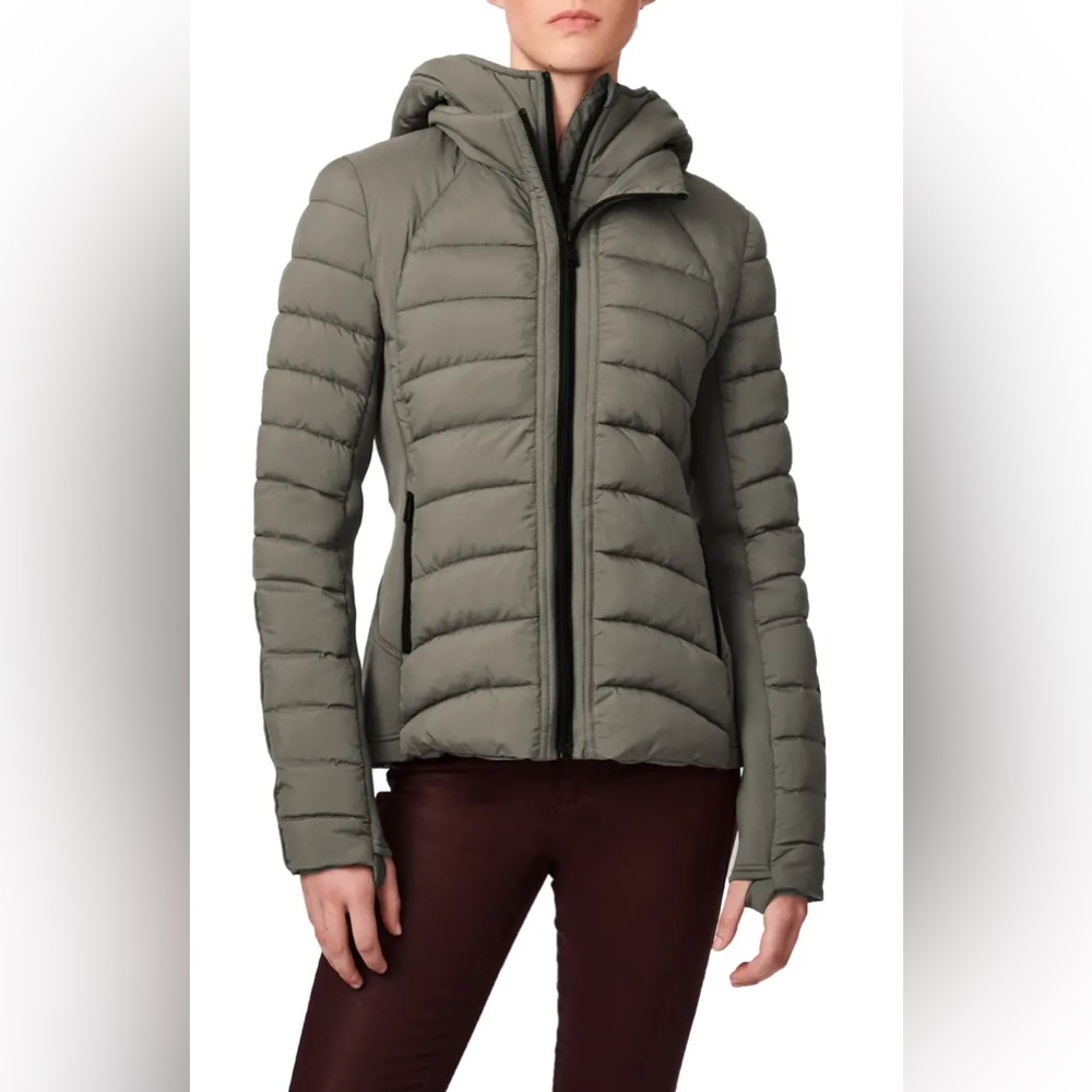 Bernardo Olive Quilted Lightweight Puffer Jacket. As new